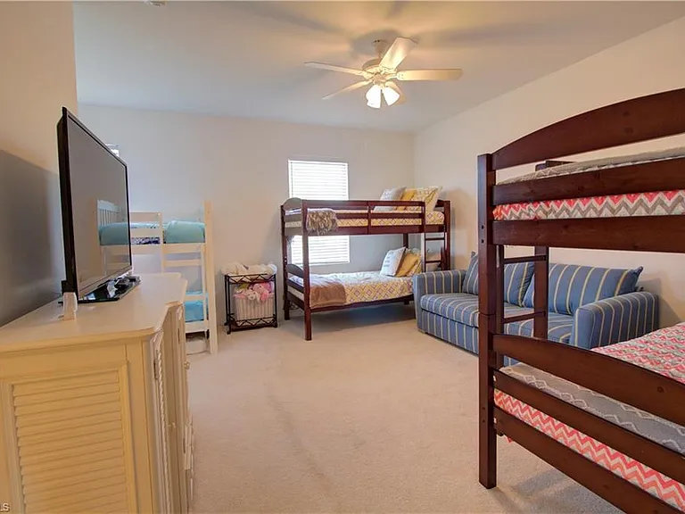 8109 Chianti Ln — Photo 19