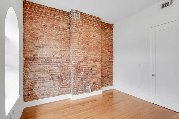 Rented by Home by Choice LLC | media 28