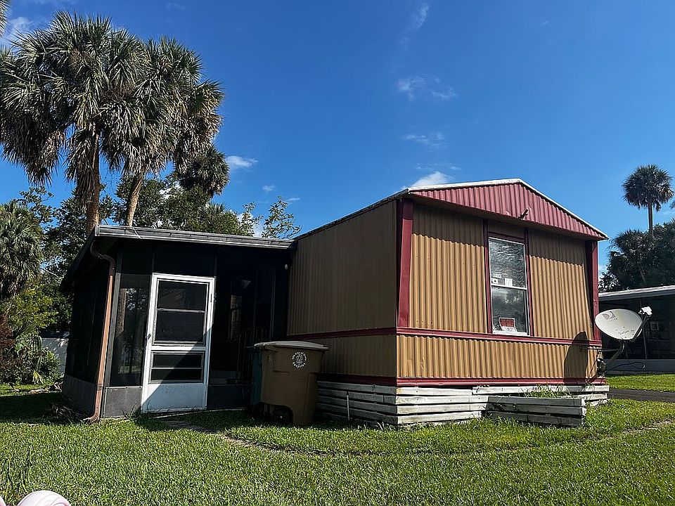 1st image of 2580 SE 1st Ave Lot 75