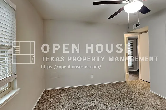 2611 Sprucewood Ln — Photo 13