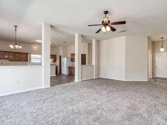 5th image of 8228 Cosica Blvd