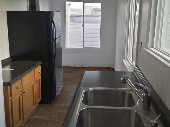 2nd image of 641 47th Ave
