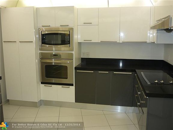 2nd image of 4100 Galt Ocean Dr APT 702