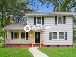 511 Foxcroft Dr #511, Winston Salem, NC 27103