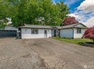 6748 La Monte Dr, Lynden, WA 98264