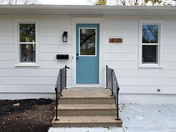 3rd image of 4135 Lenox Ave