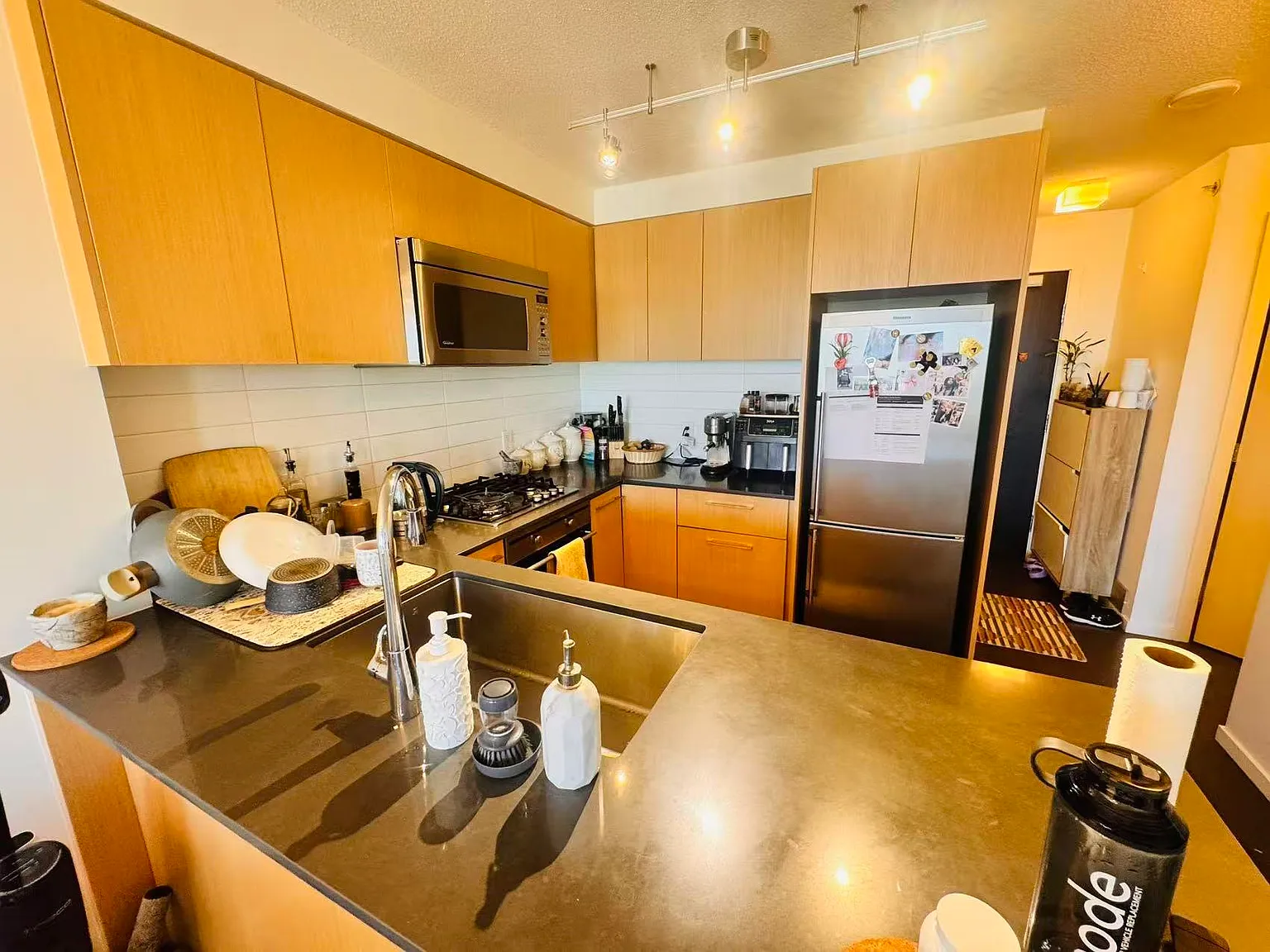 1 bed, 630 sqft, $2,200 — Photo 4
