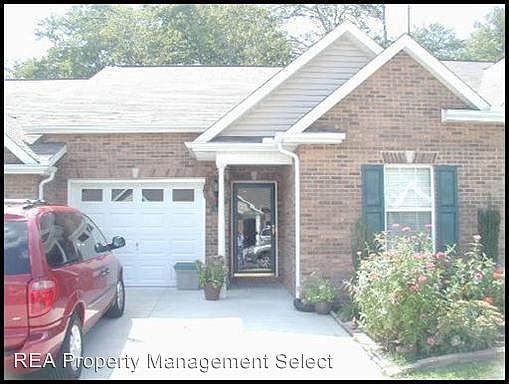 1st image of 3704 Eliza Pointe Way