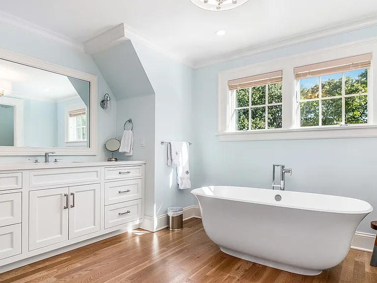 2 Hannahs Ct — Photo 16