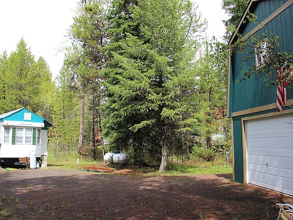 2nd image of 190 Lake Trail Dr
