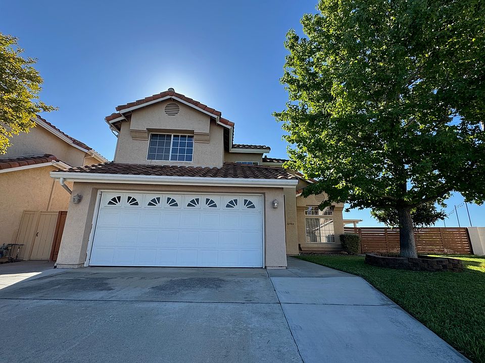 1st image of 12904 Sedge Ct