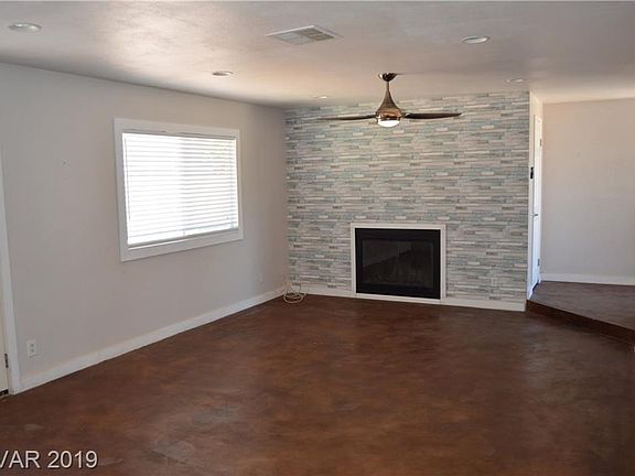 4th image of 4982 Sepulveda Blvd