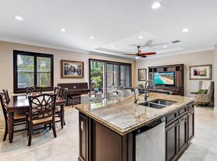 4875 Cadiz Cir, Palm Beach Gardens, FL 33418