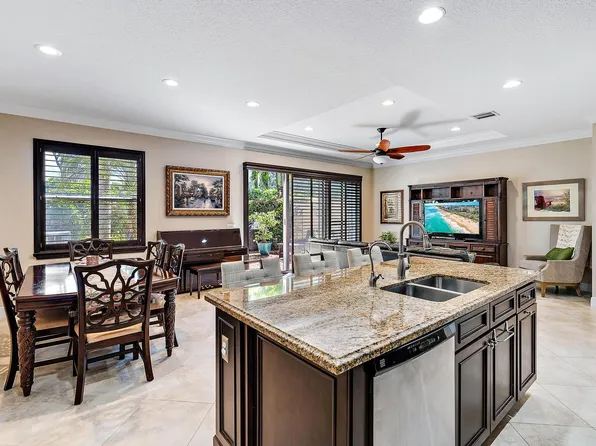 4875 Cadiz Circle, Palm Beach Gardens, FL 33418