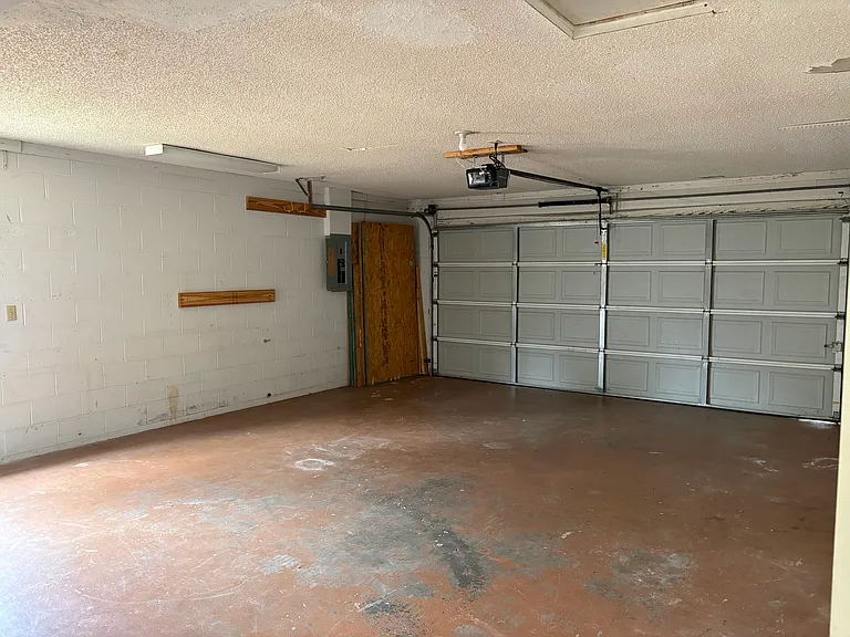 4714 Fox Hunt Dr — Photo 13