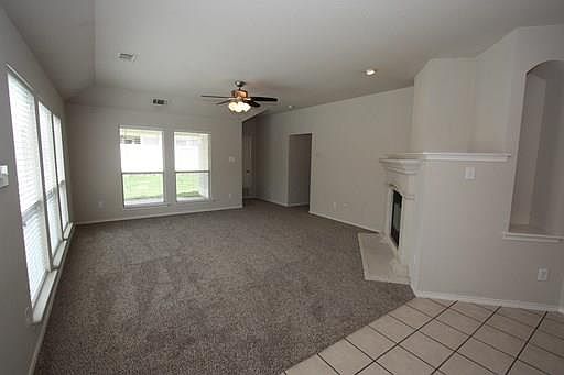 5th image of 5117 Emmeryville Ln
