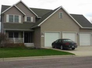 605 4th Ave NE, Sleepy Eye, MN 56085