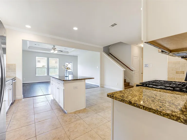 5319 Fossil Stone Ln — Photo 5