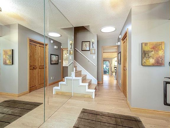 5th image of 152 N Mapleburn Dr SE