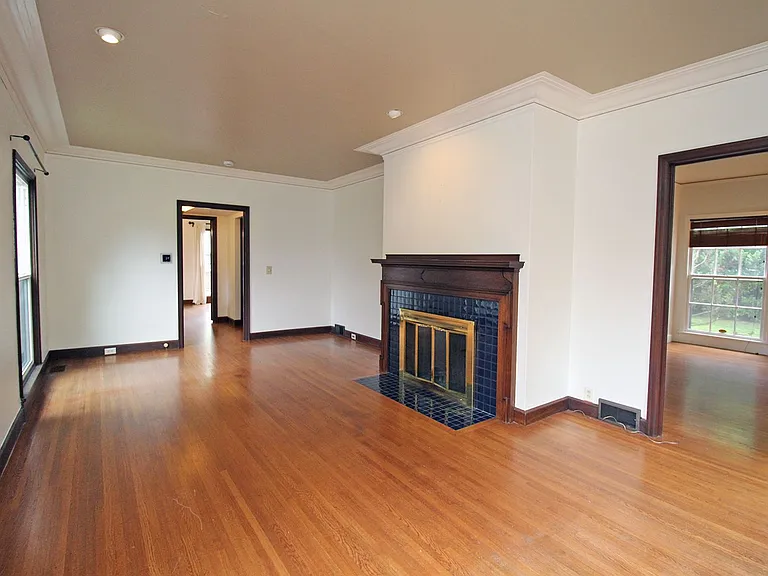 2823 NE Tillamook St — Photo 8