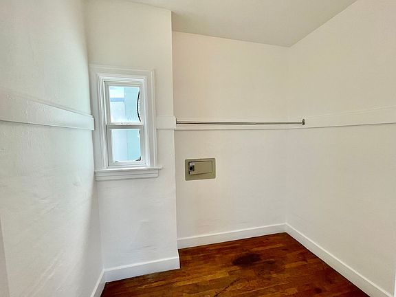 5th image of 731 47th Ave APT 4