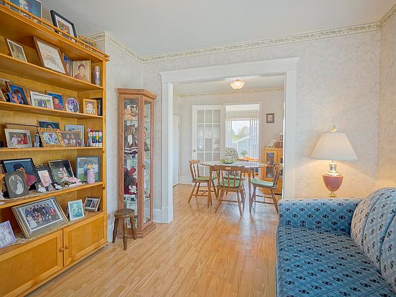 4th image of 8 Wellington Rd