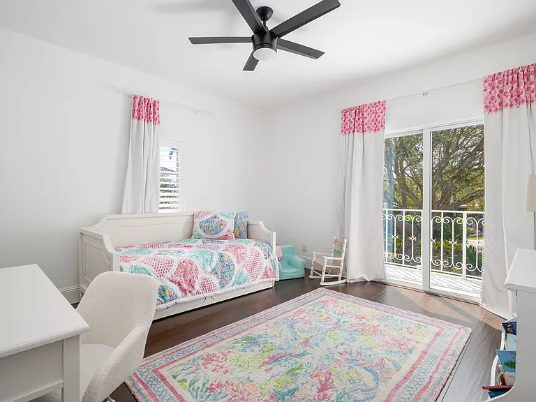 266 Riverway Dr — Photo 25
