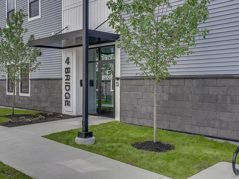 6 Bridge St #303 — Photo 11