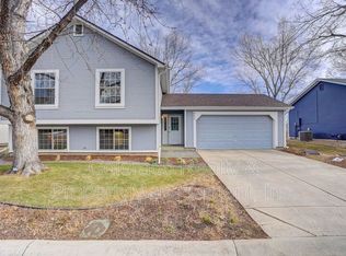 452 Hickory St, Broomfield, CO 80020