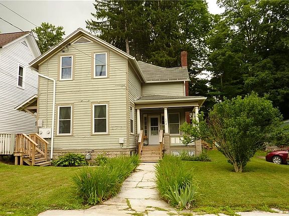 2nd image of 172 Madison St