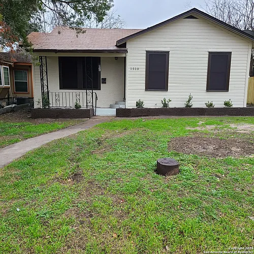 1510 Gorman Photo 1