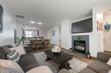 2708 Black Locust Ct #2708 — Photo 3