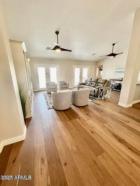 4 bed, 2.0 bath, 2158 sqft, $3,199 — Photo 4