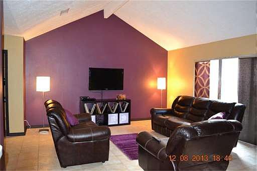 5th image of 1114 Oxborough Dr