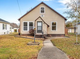 302 W Oak St, Benld, IL 62009