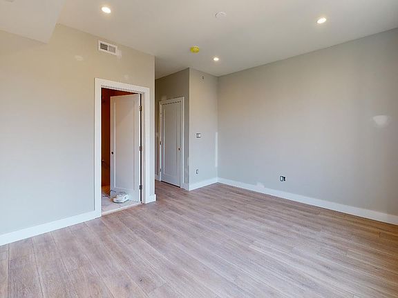 3rd image of 2232 N 7th St Unit 2