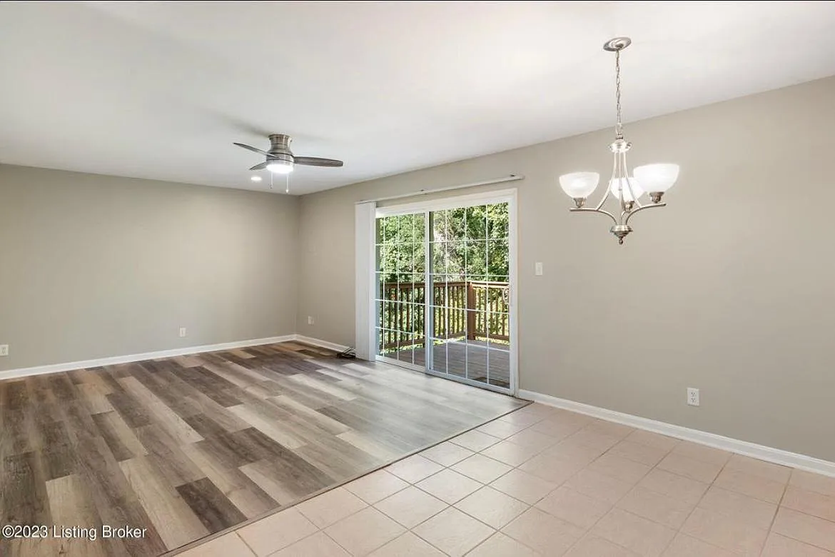 729 N Hite Ave — Photo 2