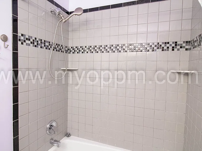 6711 S 75th Ave — Photo 21
