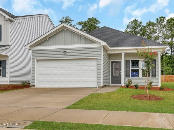 438 Galloping Foal Way SE, Bolivia, NC 28422
