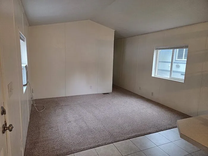 744 K St #6 — Photo 9