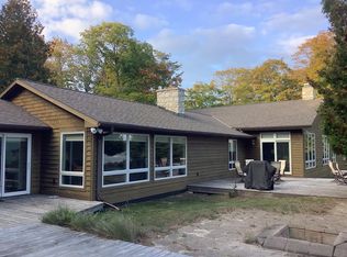 1052 Hemlock Dr, Washington Island, WI 54246