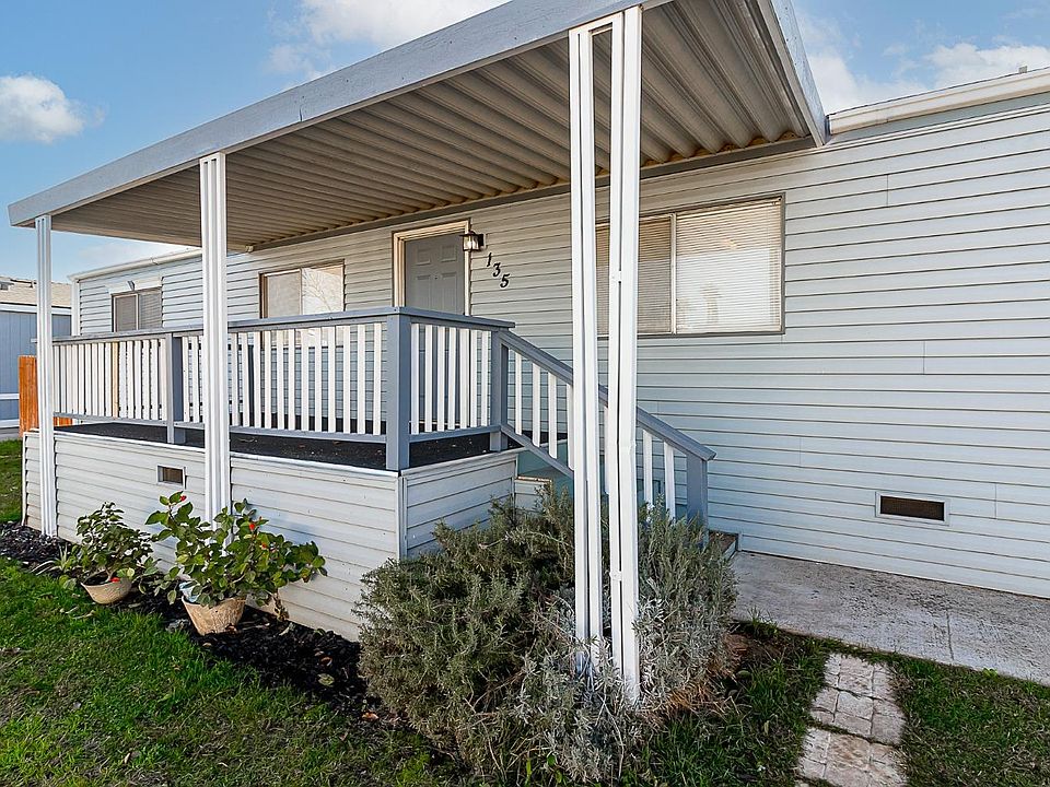 1st image of 5901 Newbrook Cir Space 135