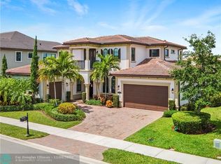 8925 Watercrest Cir E, Parkland, FL 33076