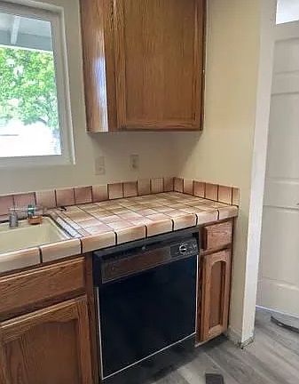 4th image of 2662 Kendrick Cir