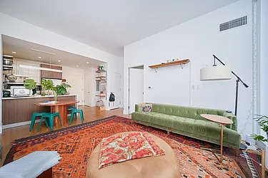 Rented by Living New York