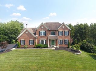 104 S Buckingham Ln, North Wales, PA 19454