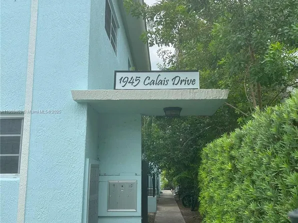 1945 Calais Dr APT 2, Miami Beach, FL 33141
