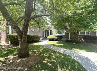 144 Bard Ave #25B, Staten Island, NY 10310