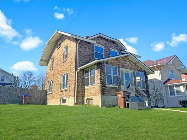 100 Shenango Blvd, Farrell, PA 16121