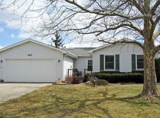 411 Dutch Hill Dr, Lansing, MI